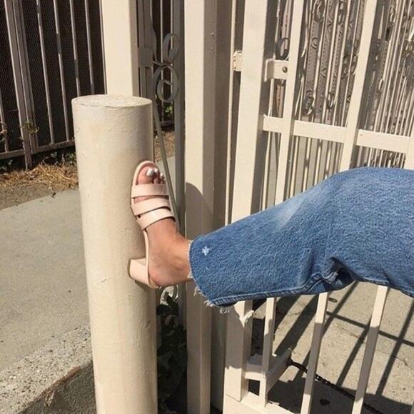 Marais USA Jane Mule Blush Pink Vegan Patent Slide Block Heel Sandals Size 7.5 - Picture 12 of 13